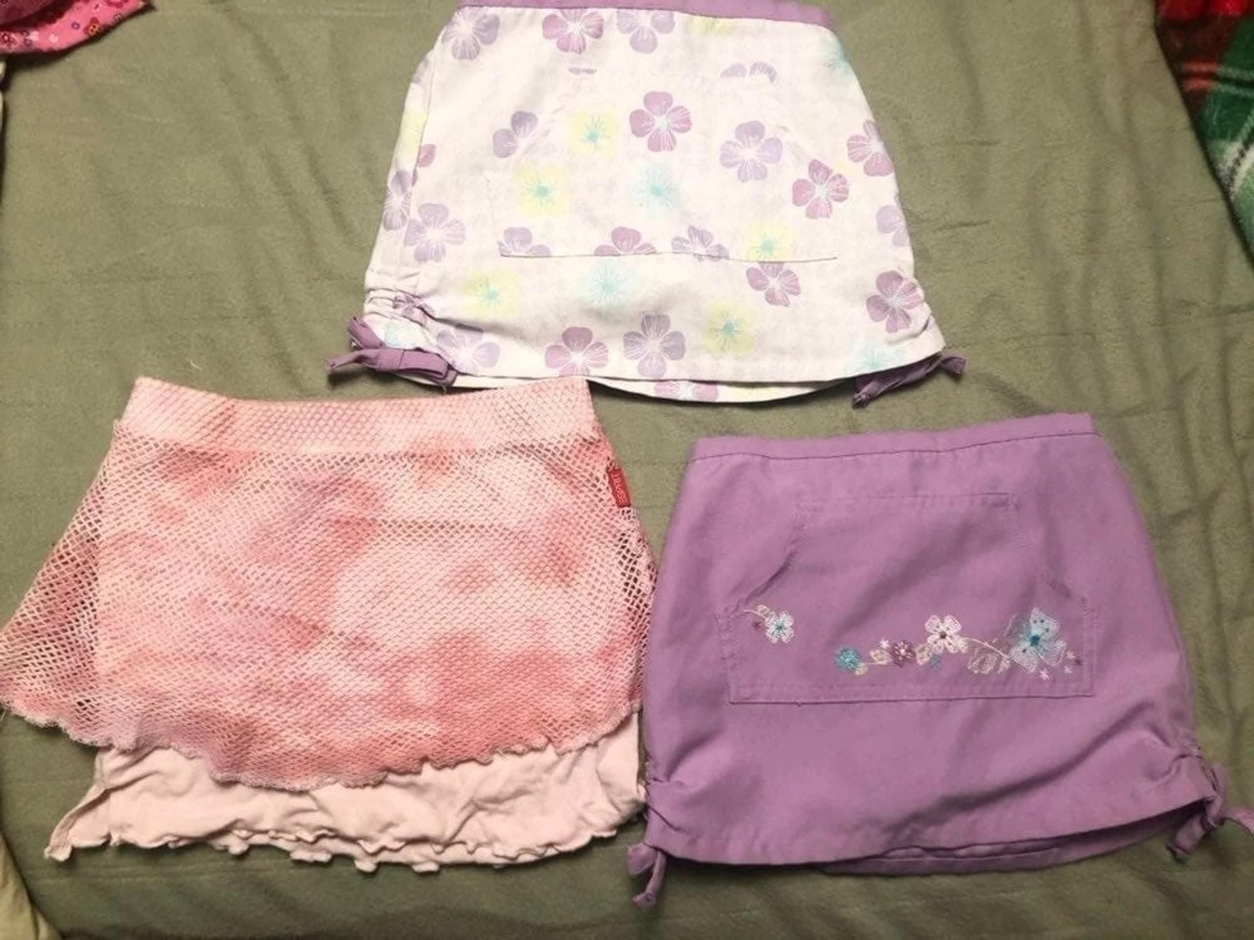 Girls 4t Skirts or skorts bundle