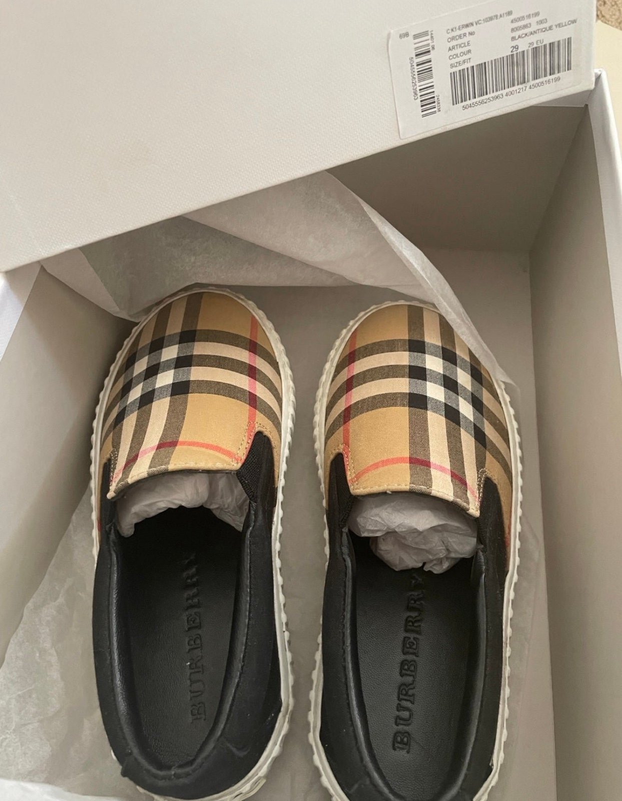 Burberry shoes