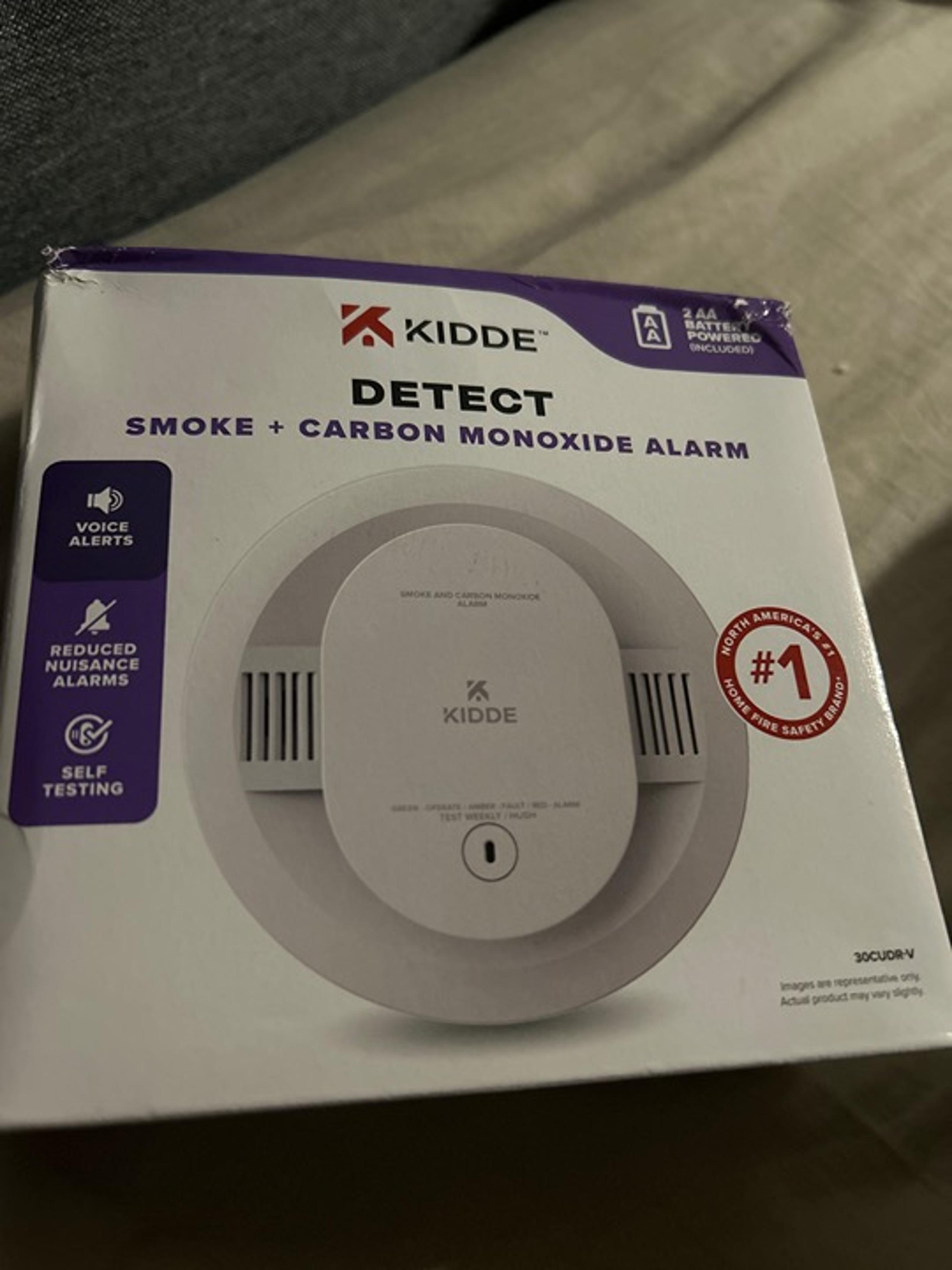 NEW - Kidde 30CUDR-V Smoke & CO Detector, AA Battery Powered, Voice Alerts, LED