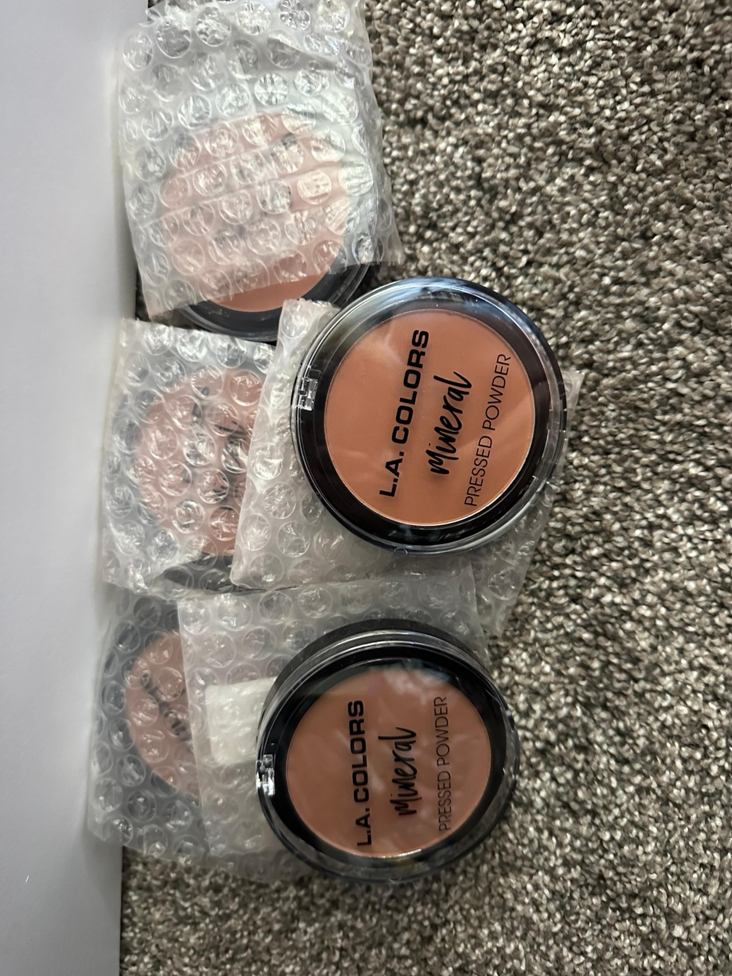 L.A. colors mineral pressed powder