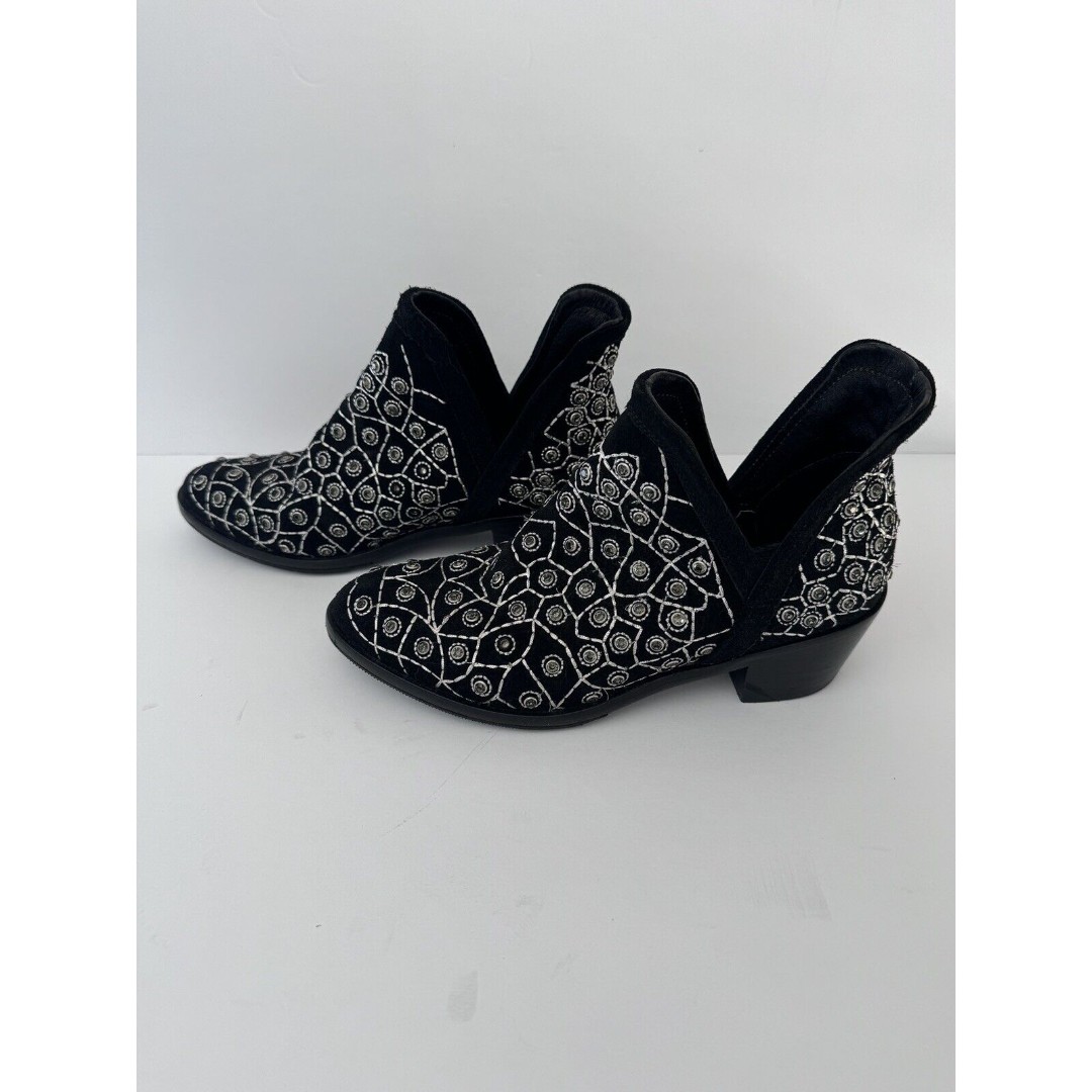 Bala Di Gala Black Leather Studded Booties Boots Women’s Size 7 Mexico Punk