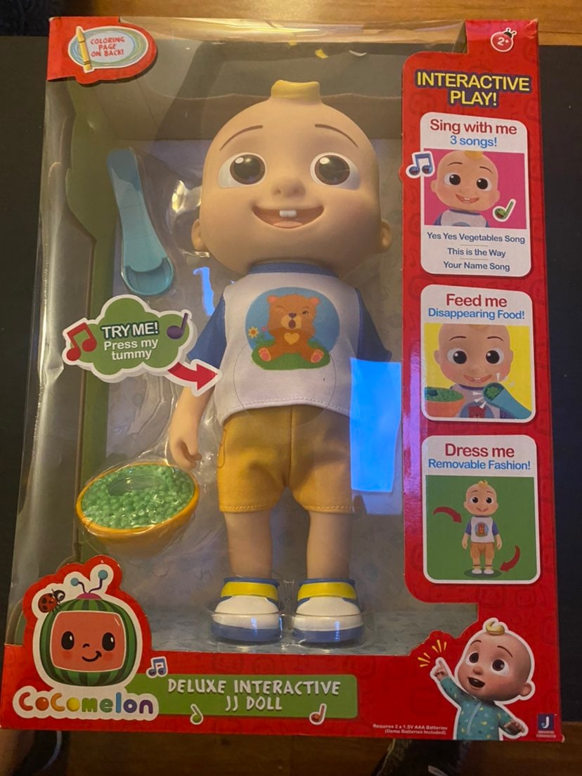 Cocomelon interative JJ Doll