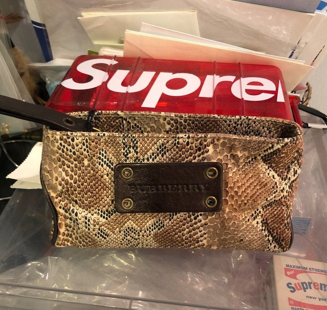 Burberry make up bag