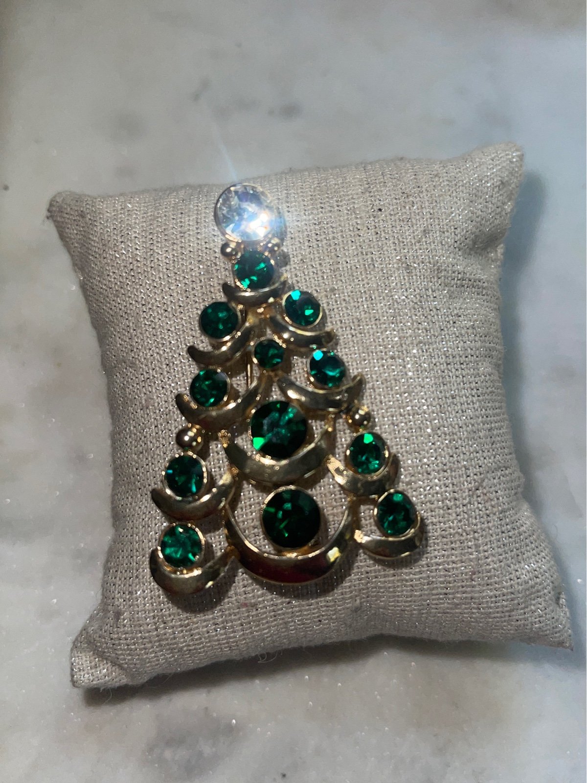 Brooch