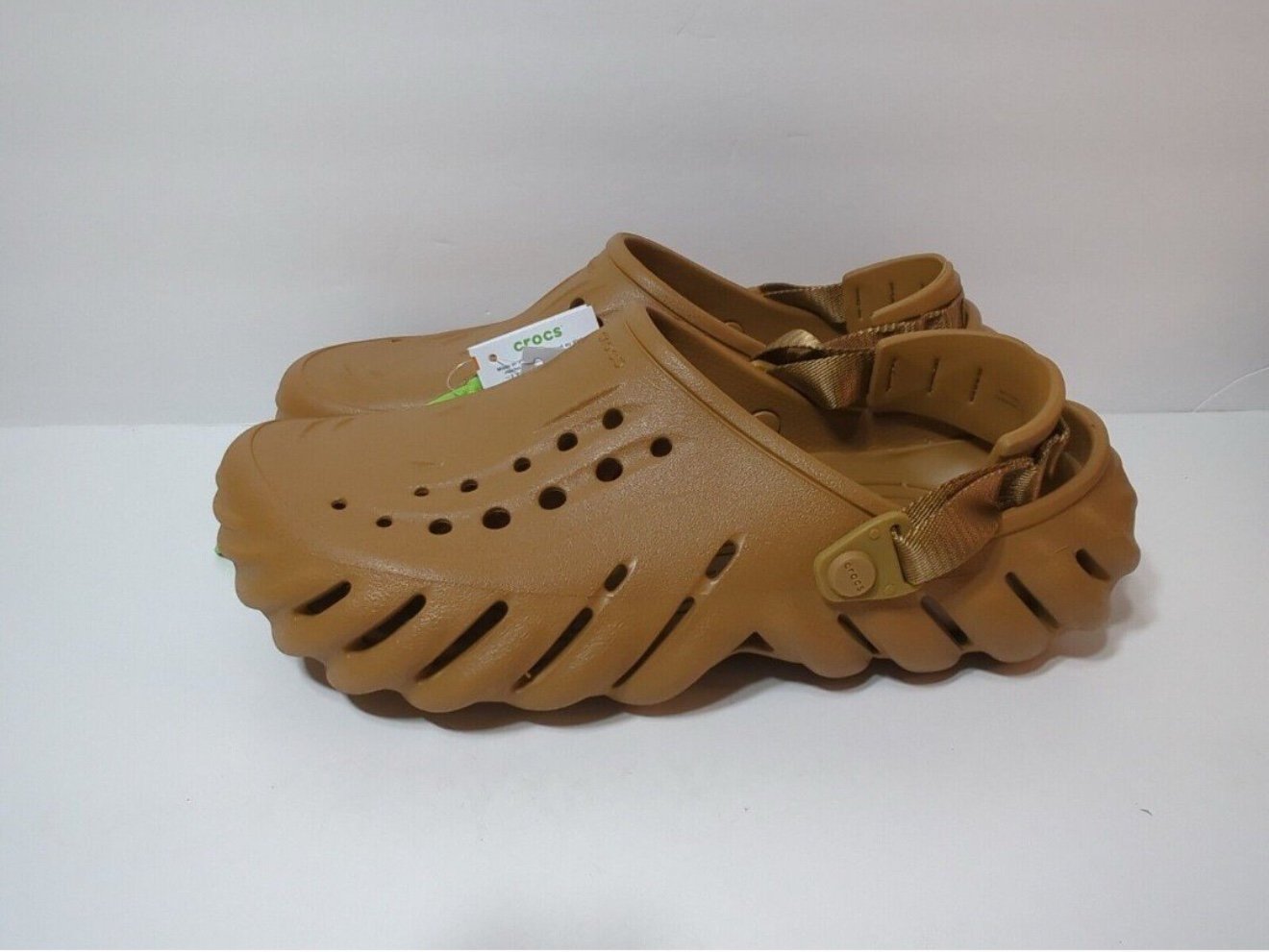 NWT Crocs | Echo Clog In Desert Sand Slip On Sandal Shoe, Mens 5 /Womens 7