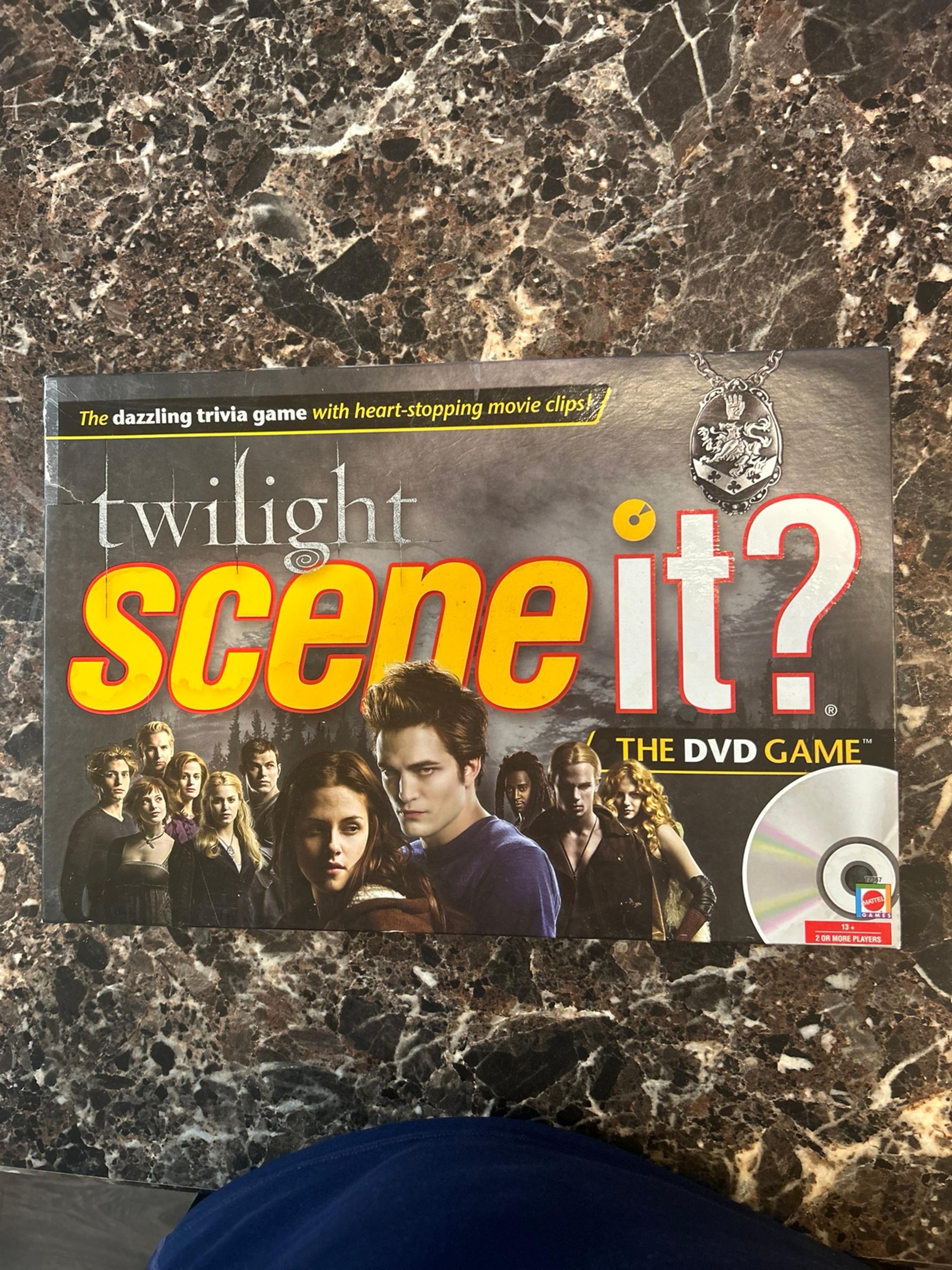 2009 Twilight Scene It? Board Game The DVD Game Mattel LIike New Edward Bella!