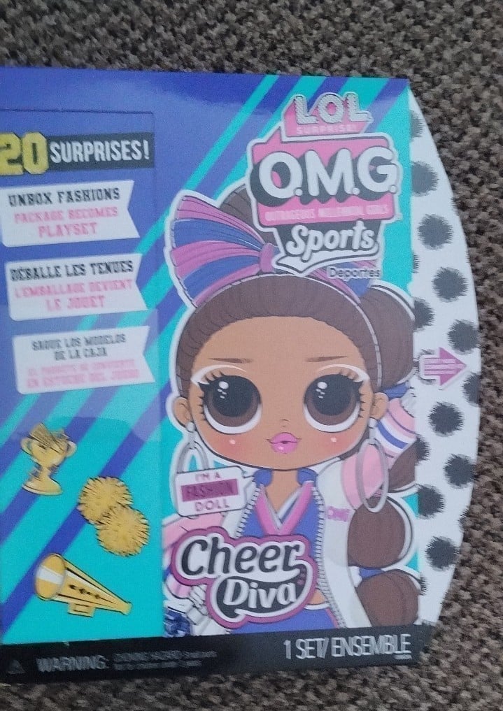 LOL Surprise OMG Cheer DIVA DOLL. UNOPENED 20 SURPRISES!