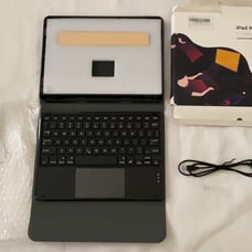 Keyboard case iPad