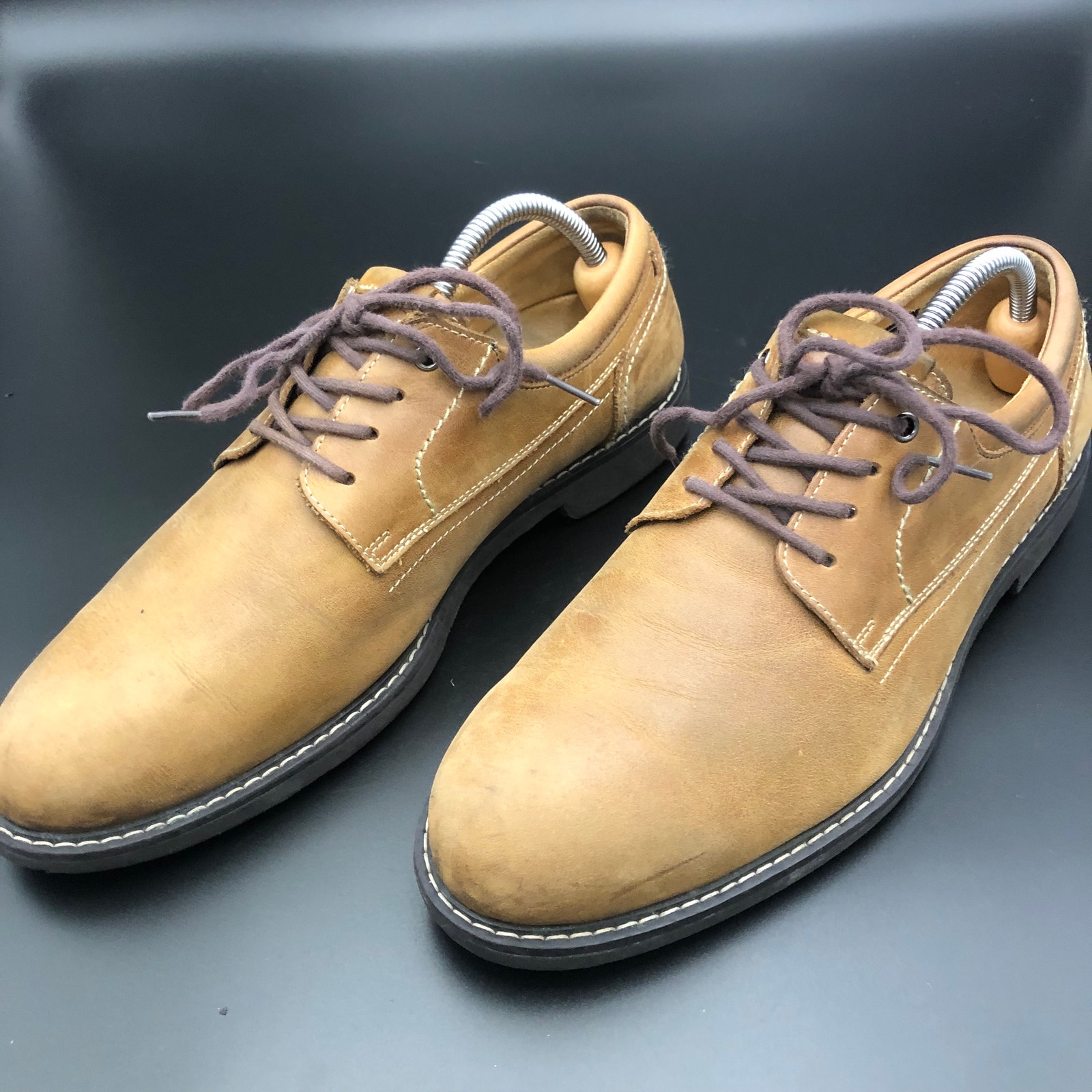 Hawkins Traveller Brown Leather Oxford, Men's Size 9/EUR 42.5