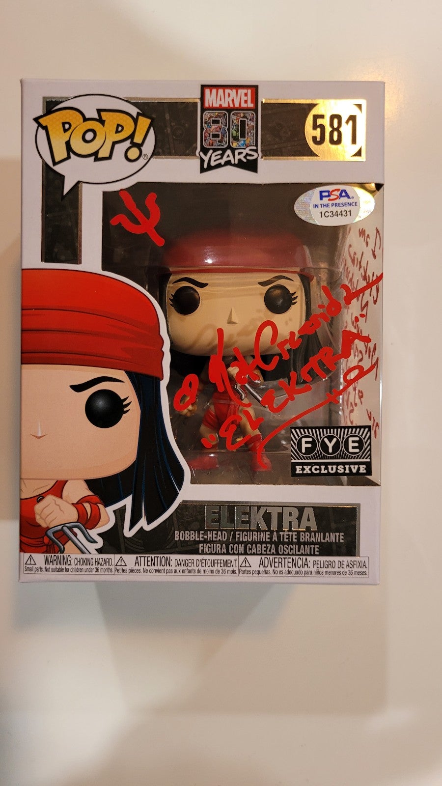 Elektra funko pop signed (PSA)