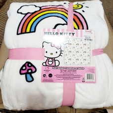 Hello kitty rainbow plush blanket full/queen