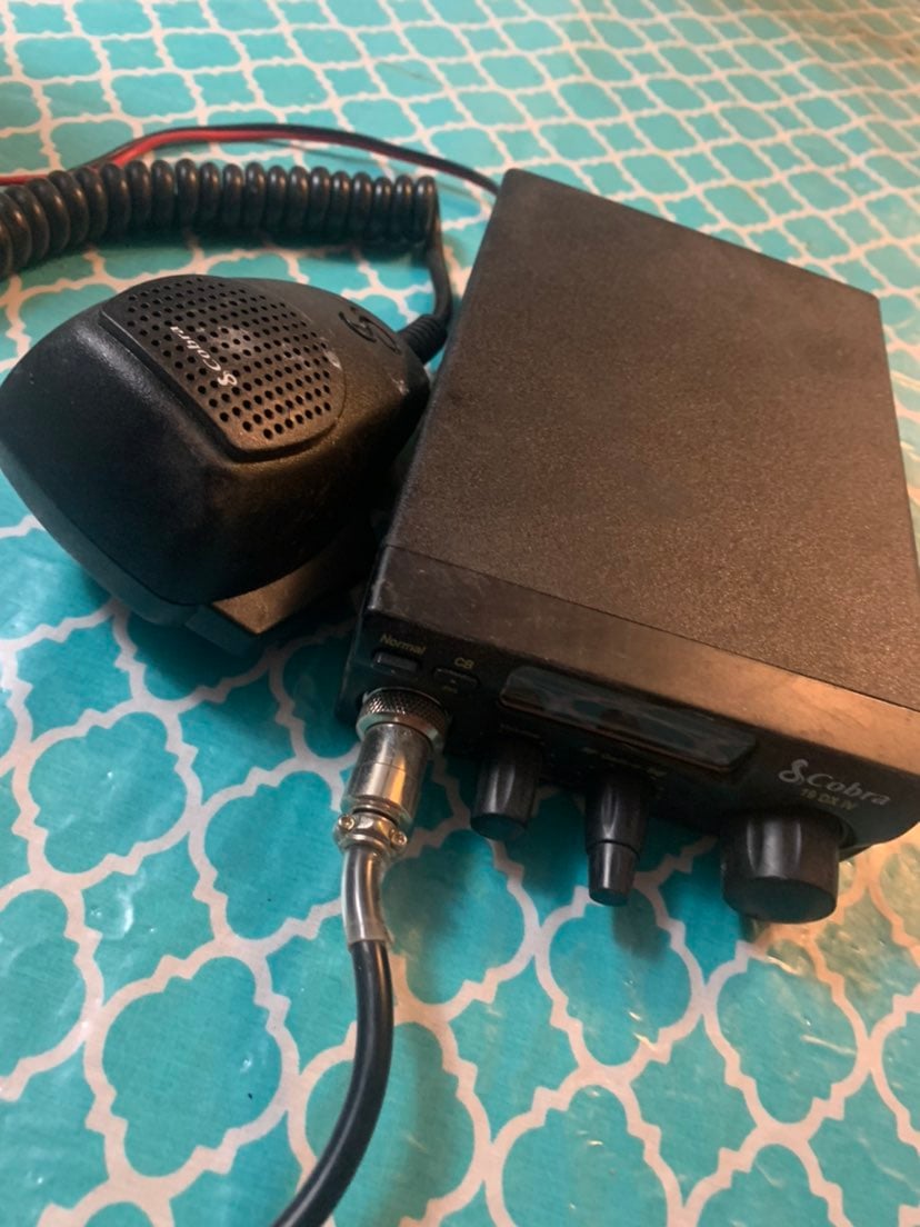 Cobra 19 DX IV CB Radio,Compact