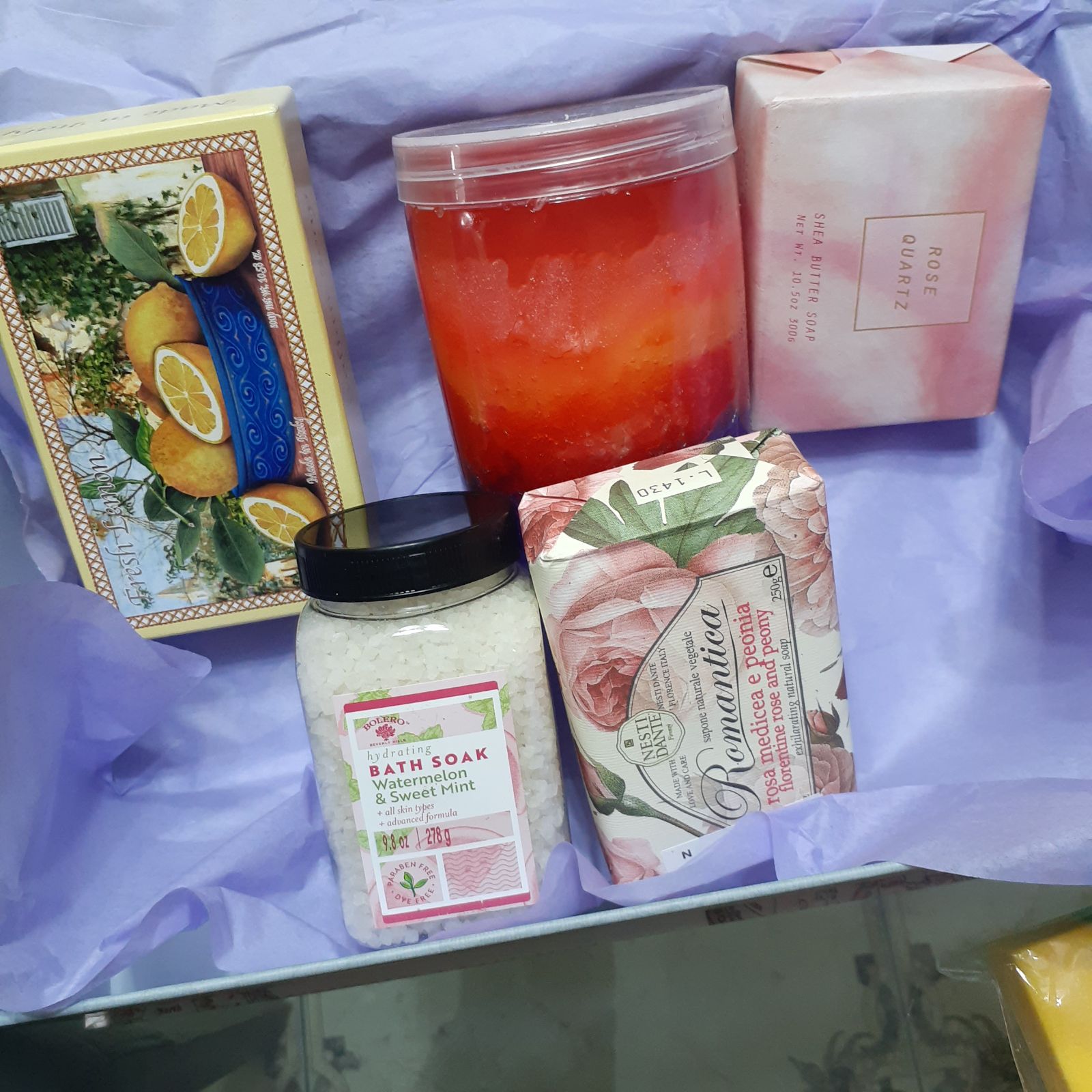 Giftbasket