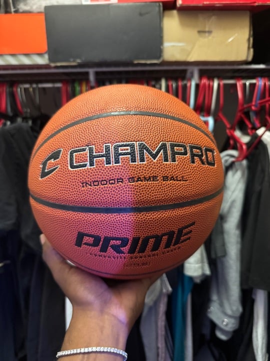 Champro Prime 29.5 Men’s basketball