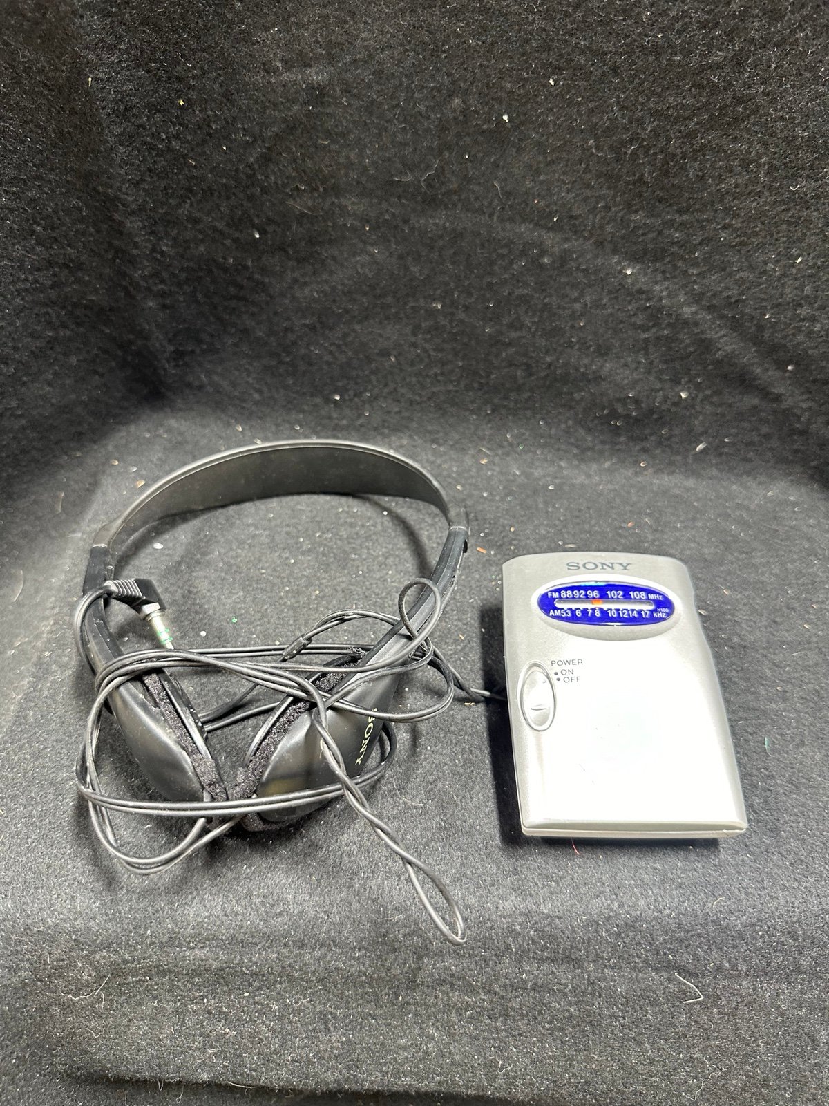 Sony SRF-59 FM/AM Walkman