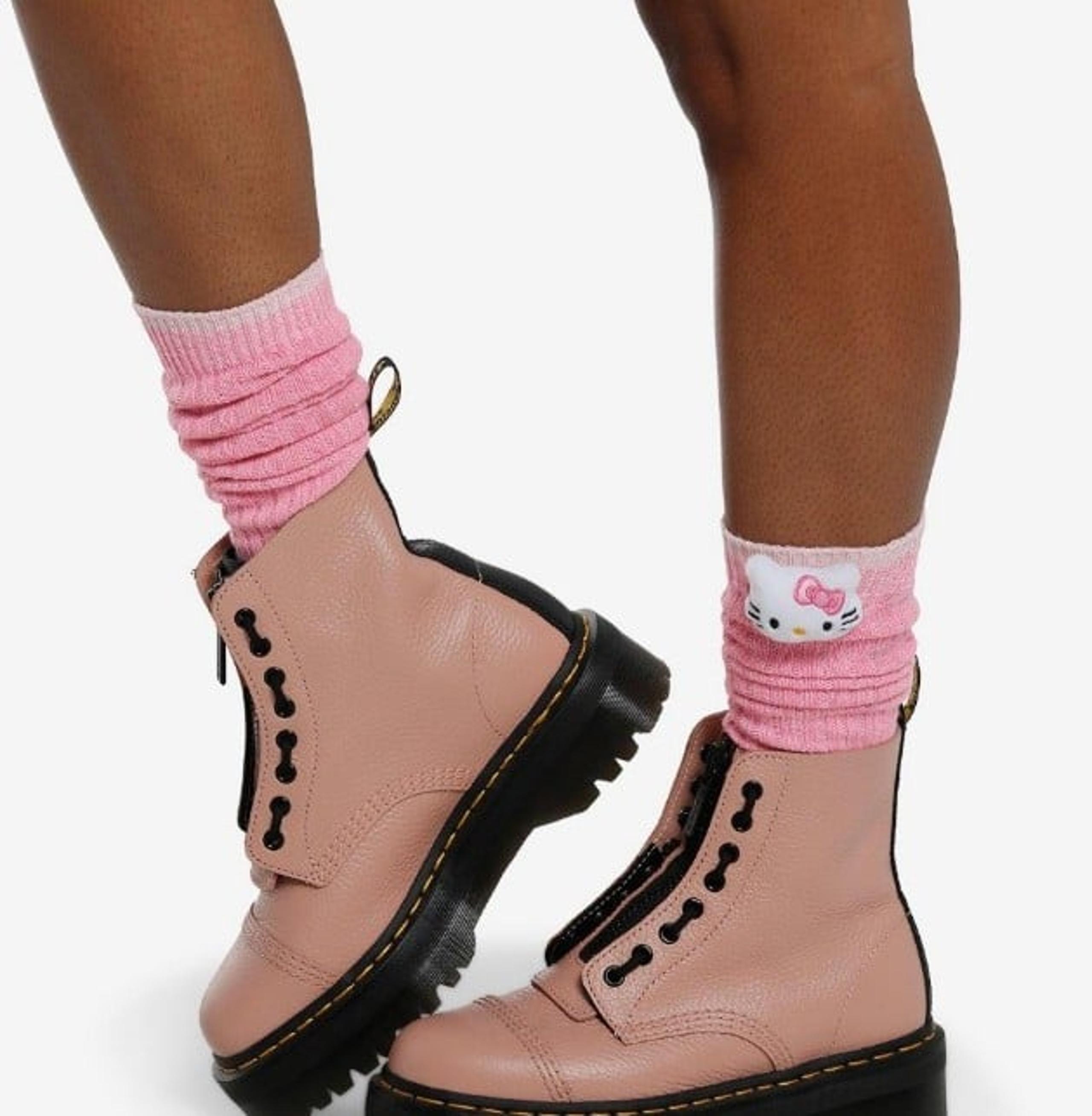 New Women's Sanrio Hello Kitty Pink Plush Slouch Socks