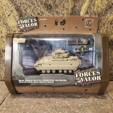 Forces of Valor U.S M3A2 Bradley Baghdad 2003 1:72 scale, New in box.