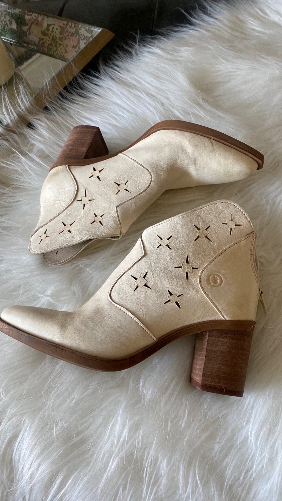 Casta Boots