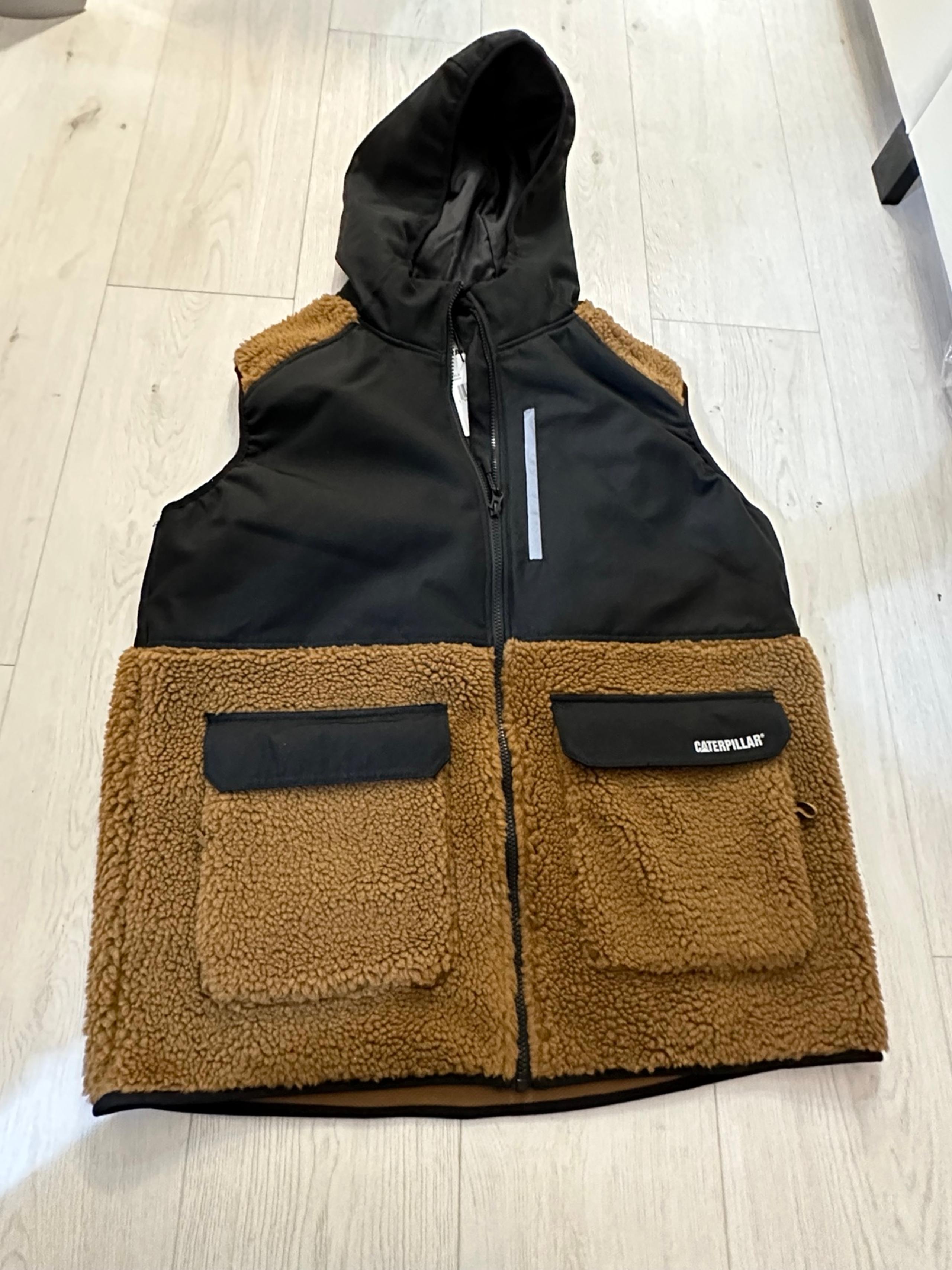 New Caterpillar mens coat vest