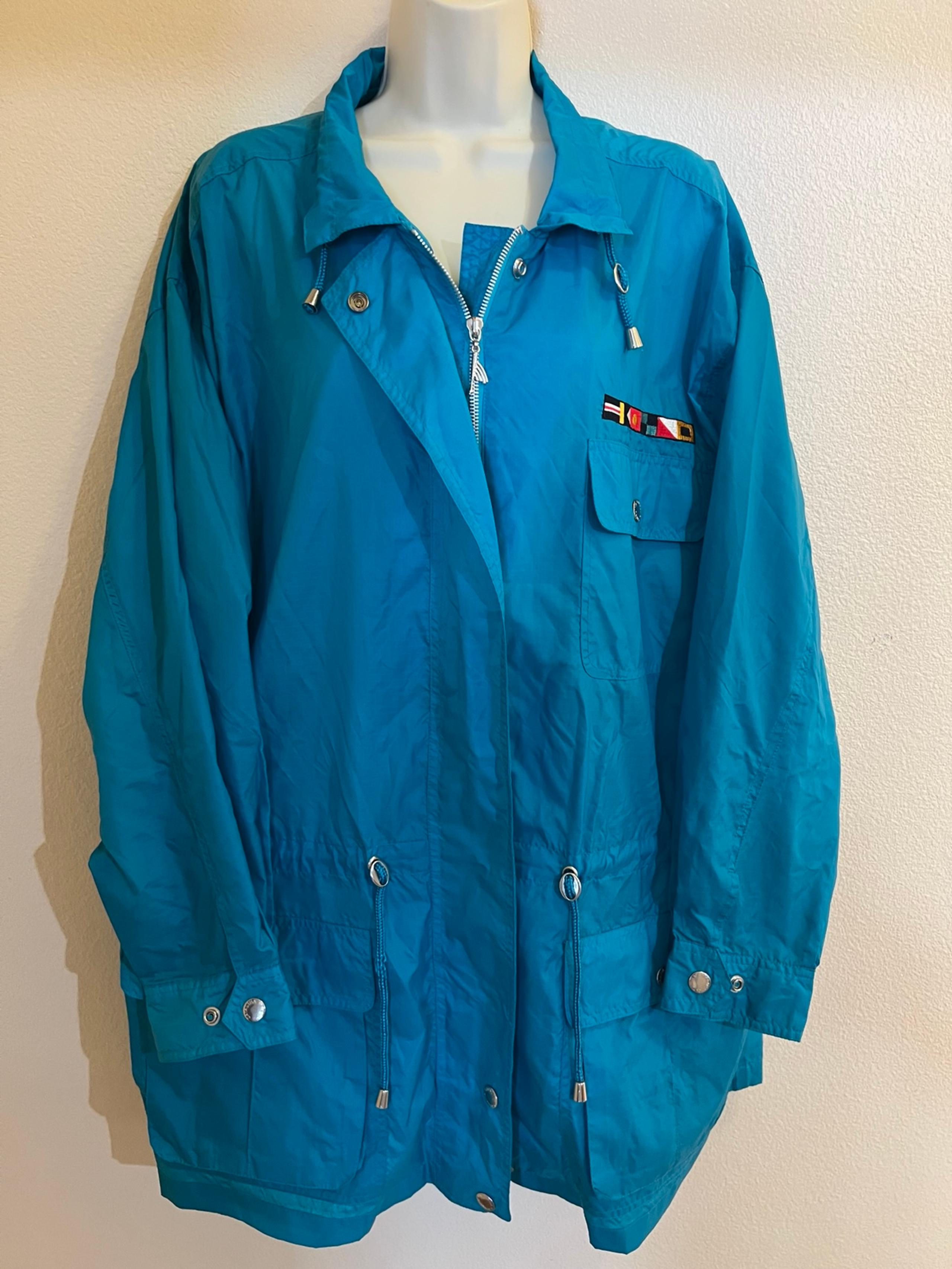 Catalina wind breaker
