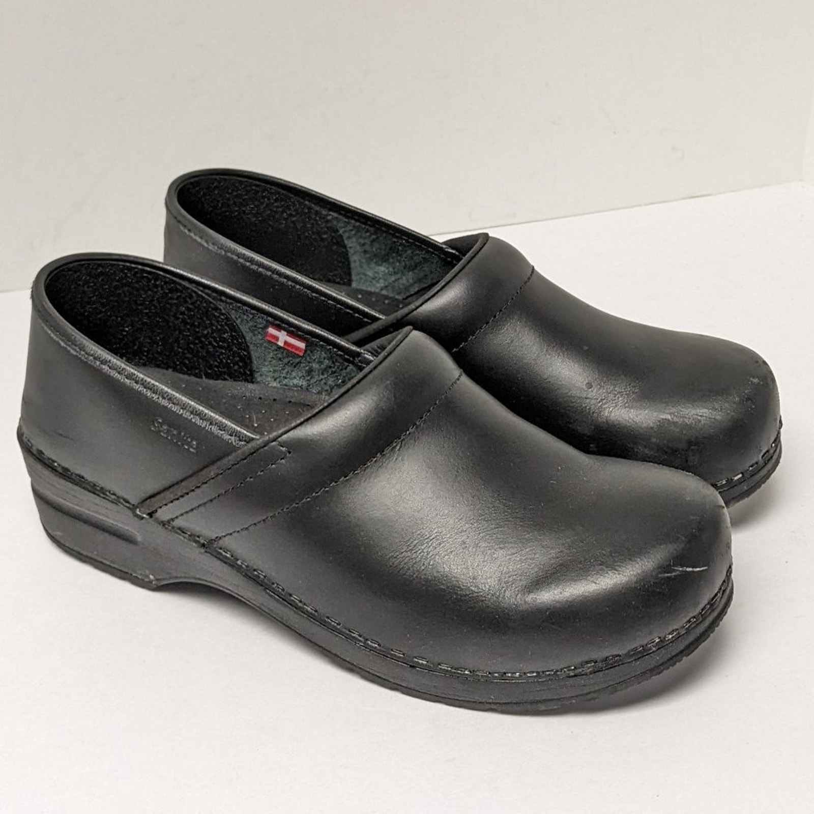 Sanita Professional Clogs, Black Leather, Women's 10 M (EU 41)
