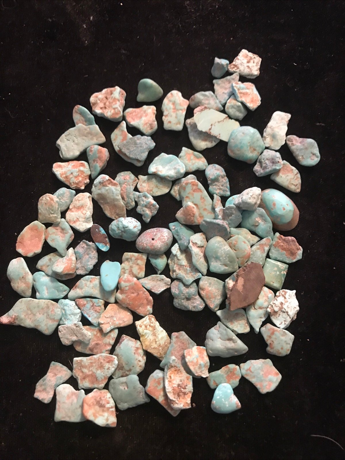 86 Grams Lots of Old Stock AZ Turquoise Rough - Ready To Cab!!