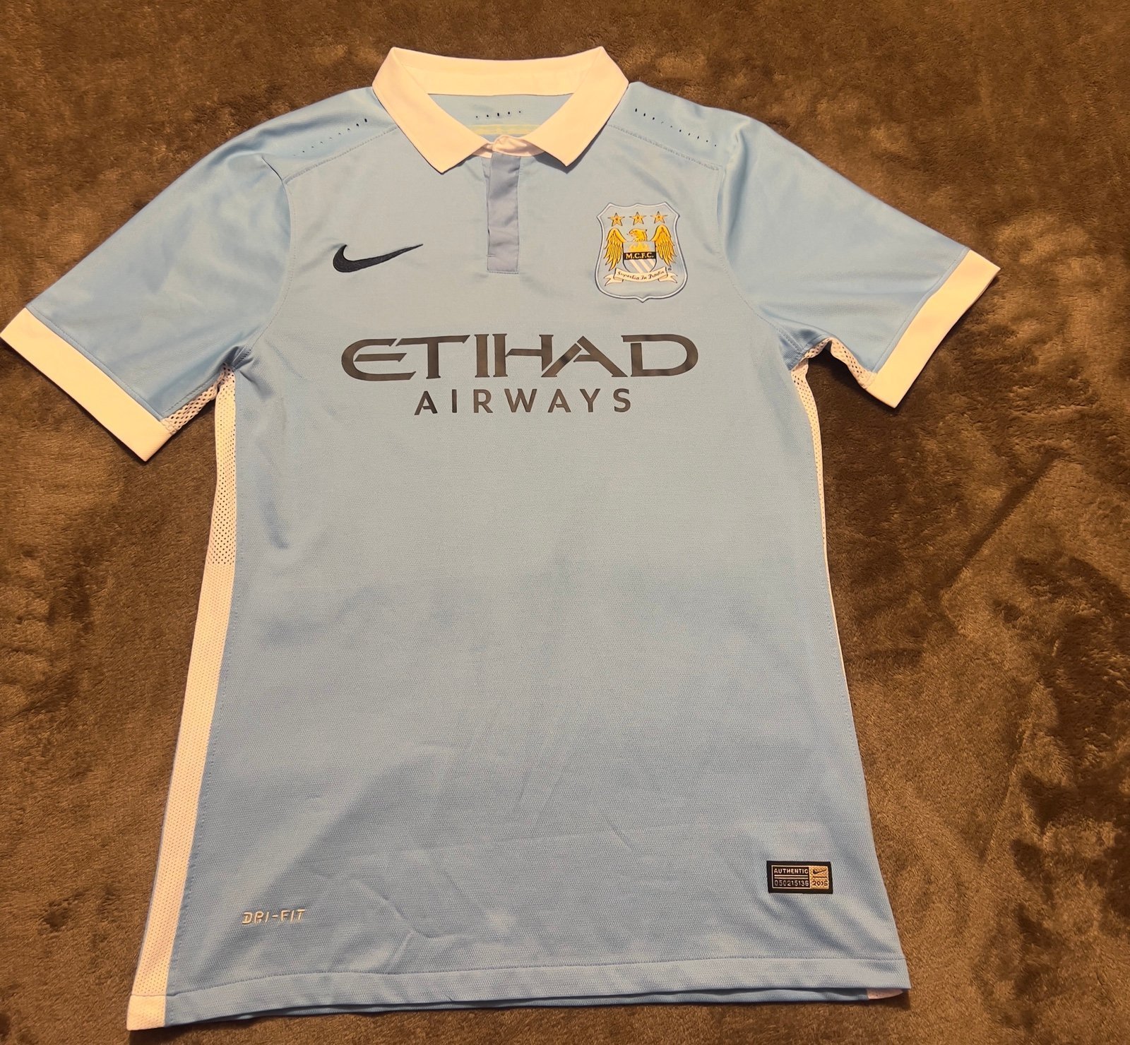 Vintage Manchester City FC David Silva 2015 Jersey