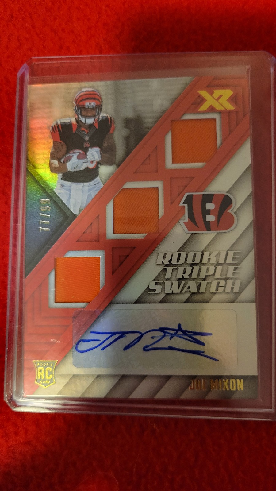 Joe Mixon Panini XR Rookie Auto Triple Swatch /99