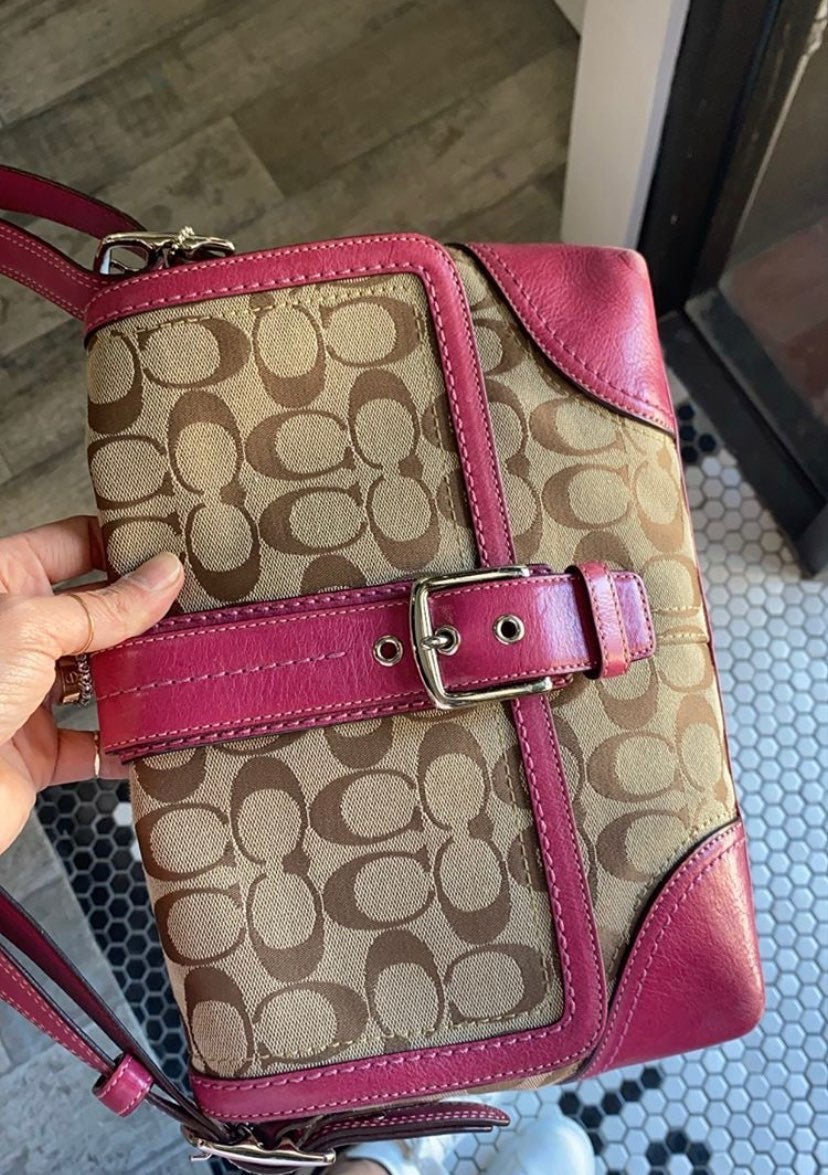 Coach shoulder bag