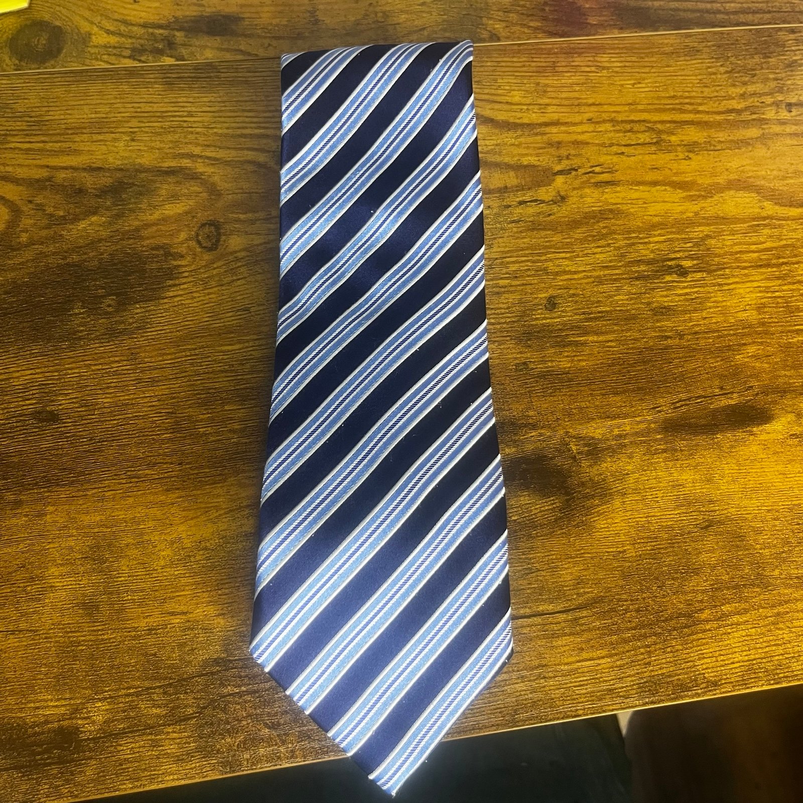 Donald Trump Signature Collection Silk Tie Blue Stripe 59” Length X 3.5” Width