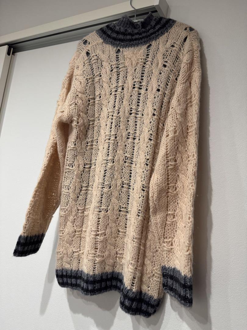 Ameri（アメリ）の「SOFT CABLE TILDEN KNIT TOP（ニット
