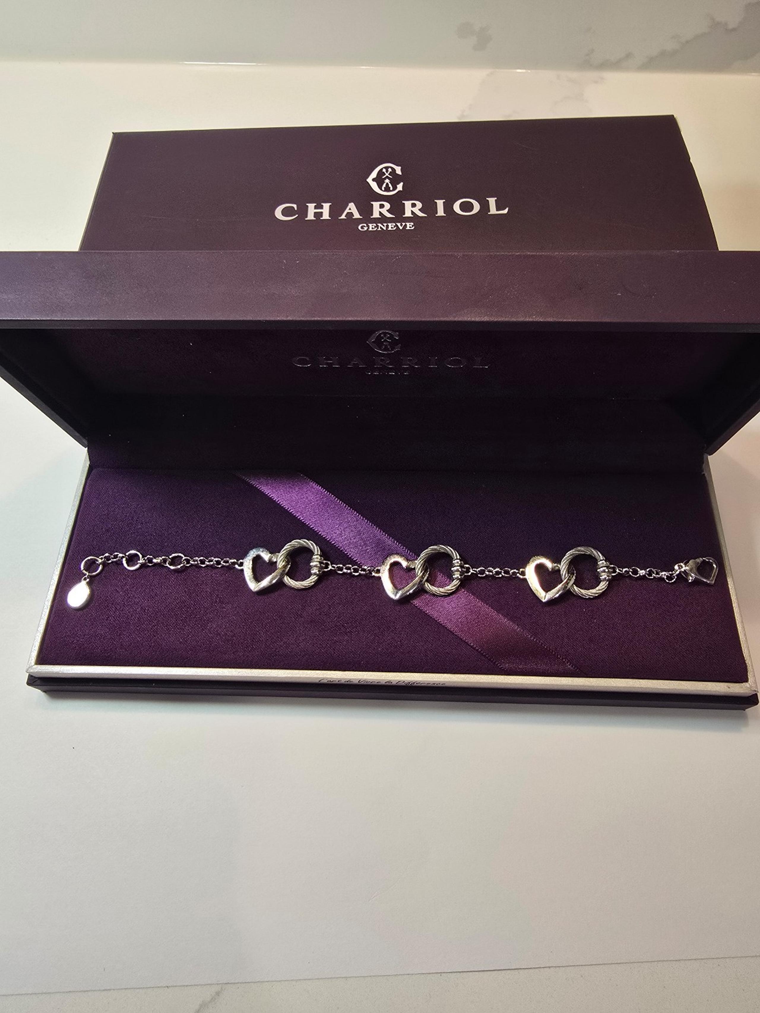 Bracelet