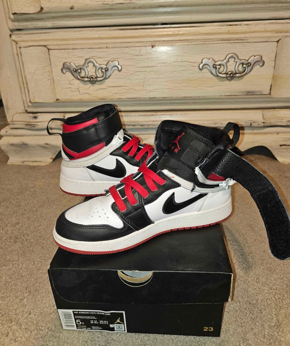 5y Jordan 1s