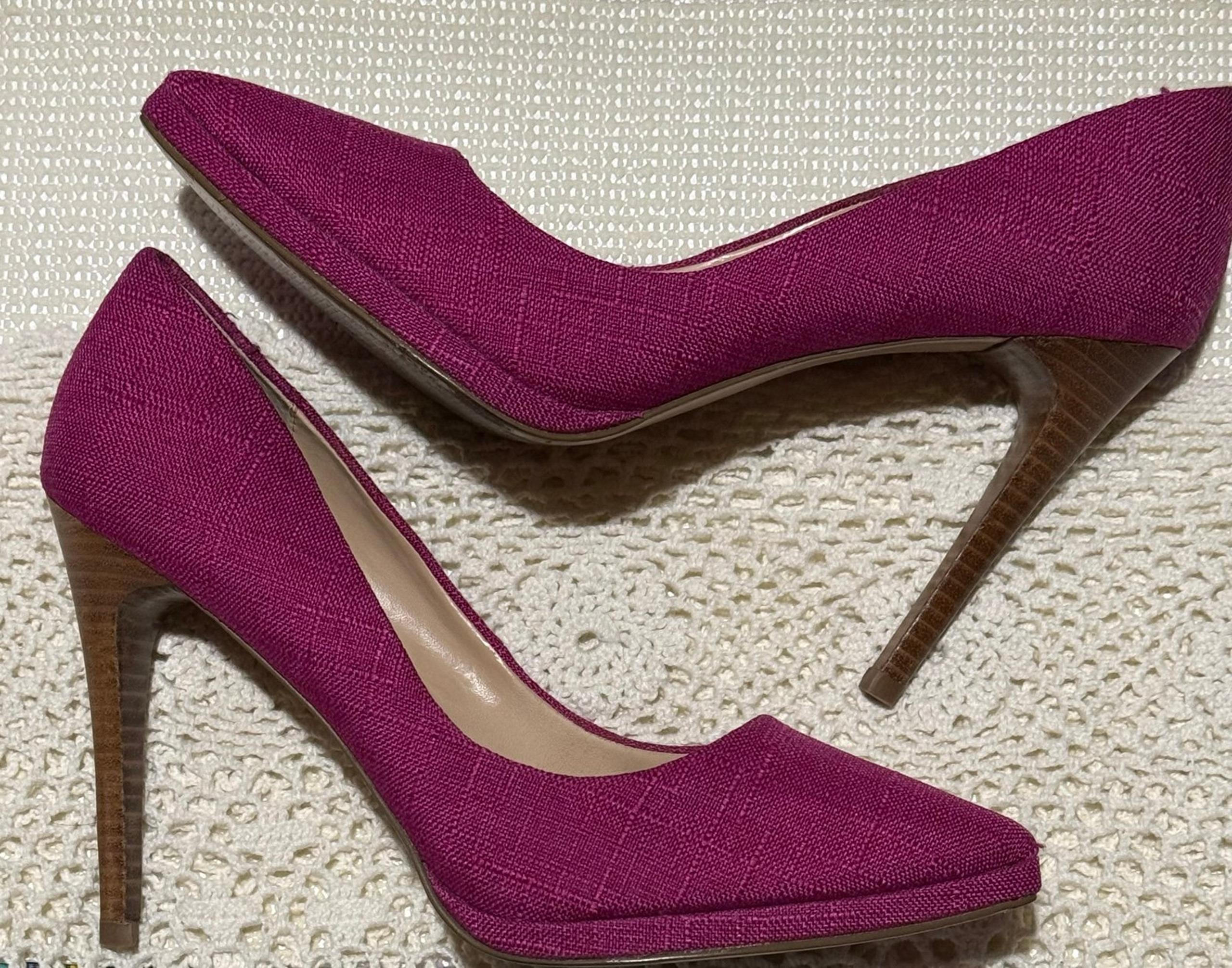 Charles by Charles David Textured Linen Pumps