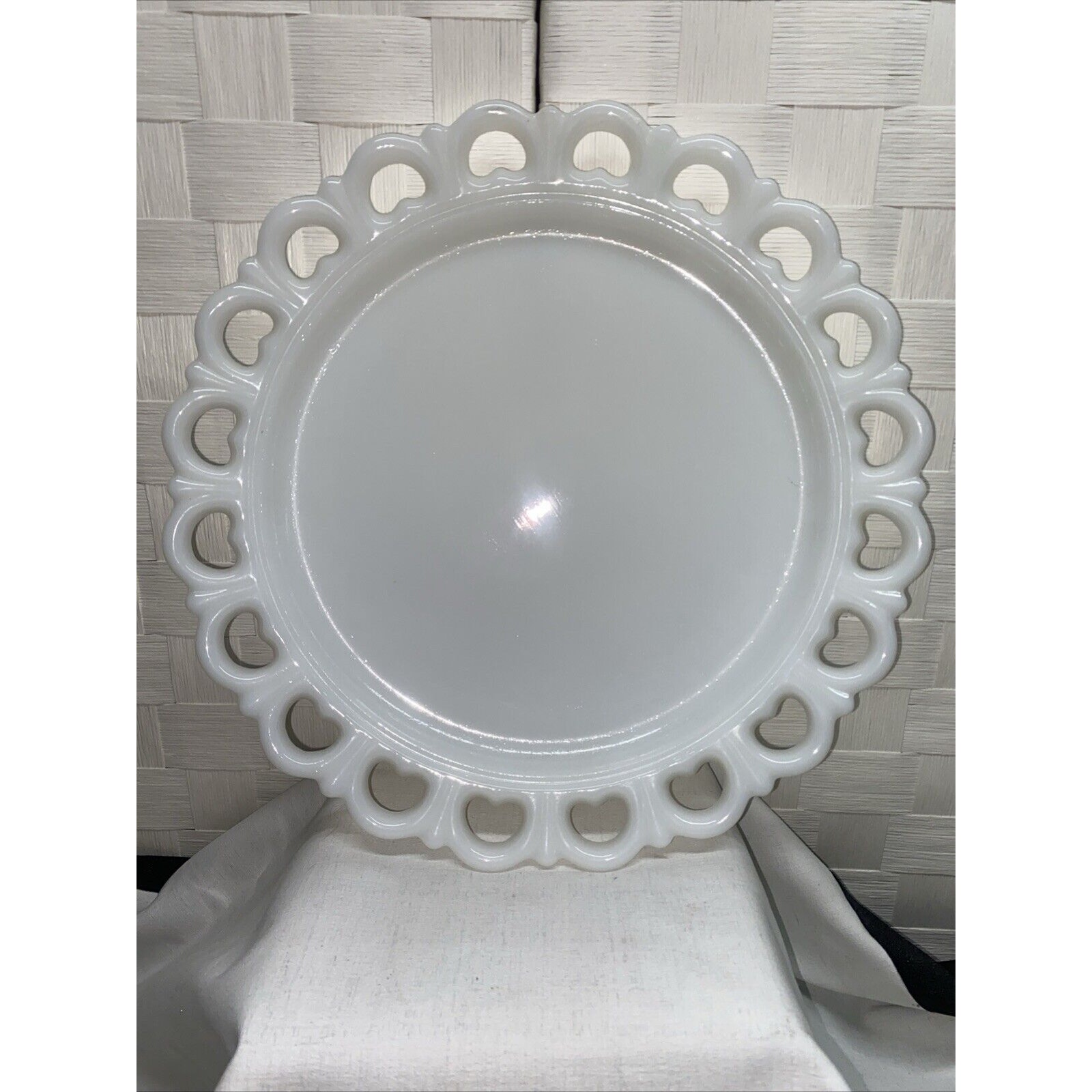 Vtg. Depression White MG Glass Colony Pattern - 13 Platter - Open Heart Edge