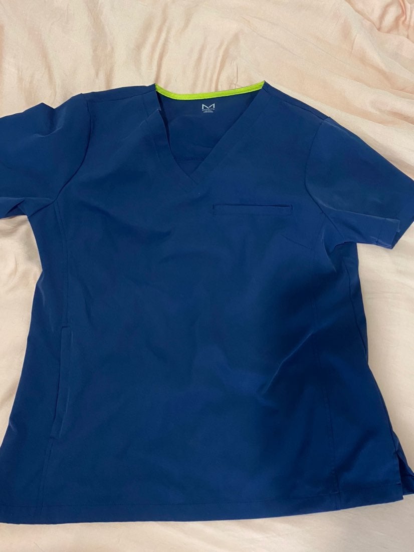 Medelita Scrub Top Size Small