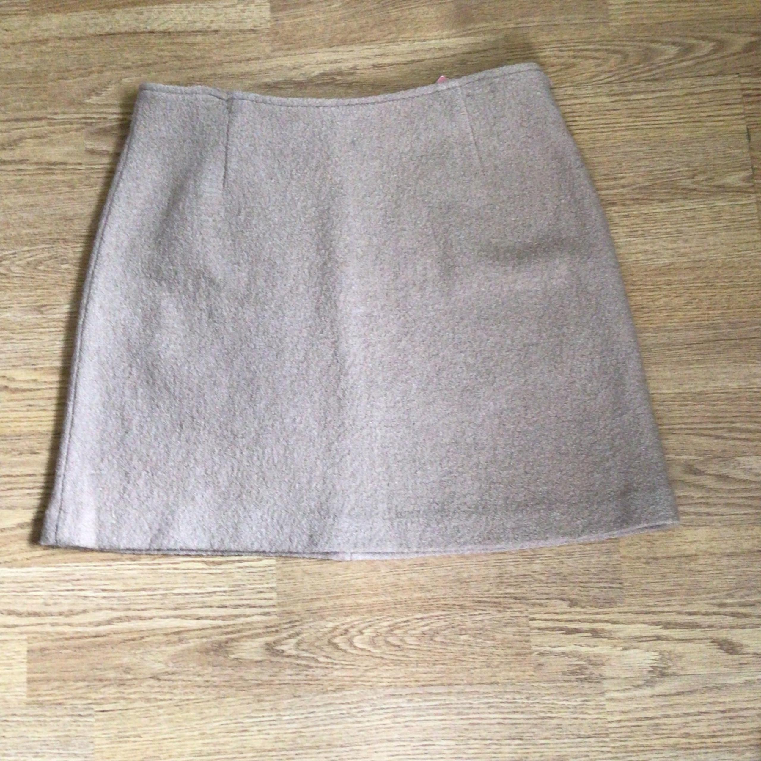 Joie Camel Wool Blend Mini Skirt Women L Professional Casual Date Nite Classic