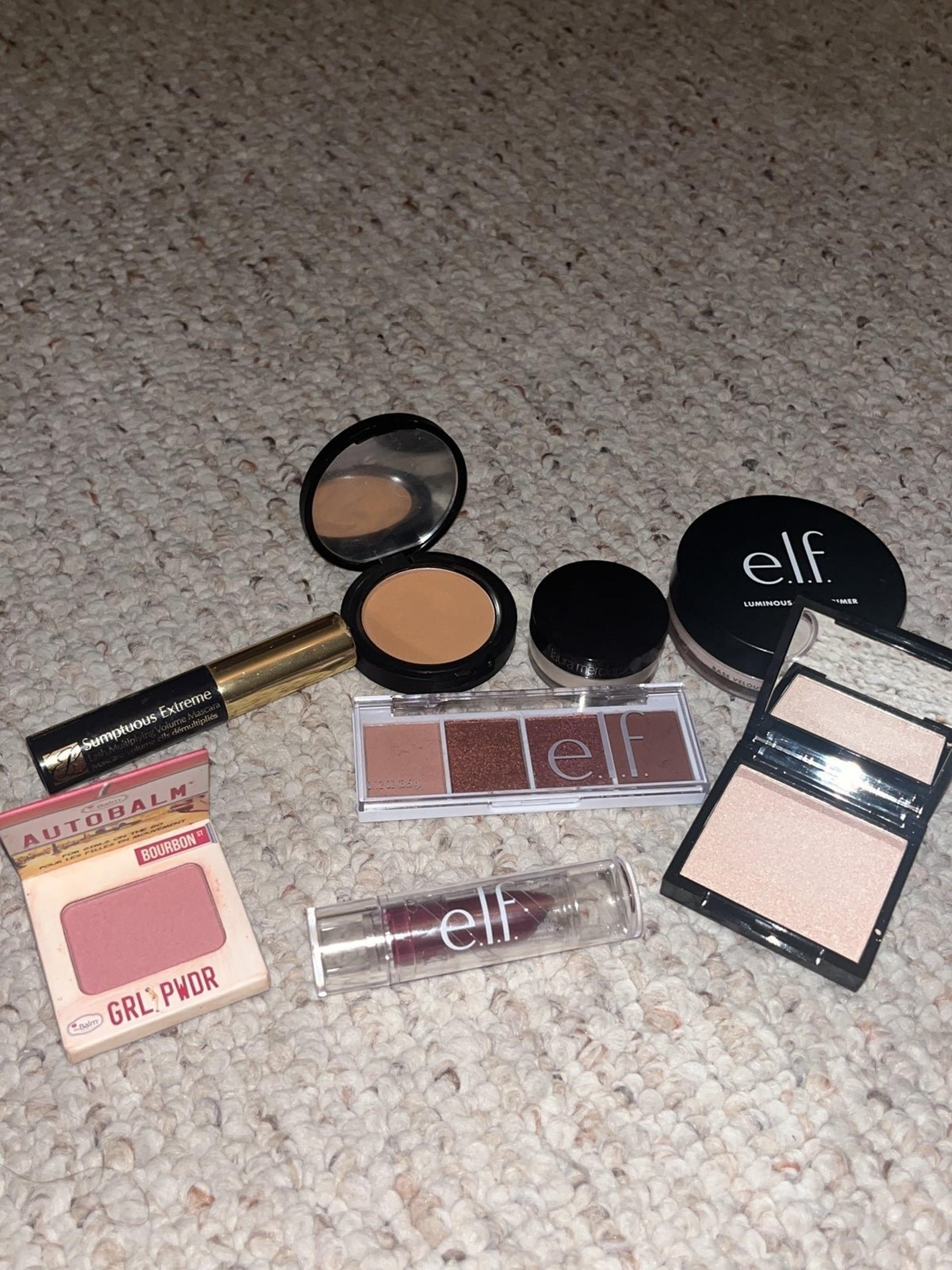 Makeup bundle