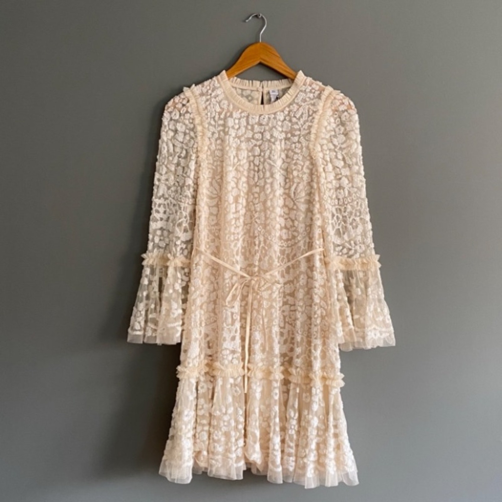 Needle&Thread Anne Sequin Tiered Mini Dress Champagne White NWT Size 2