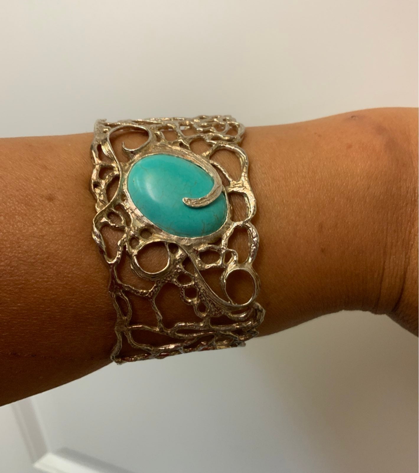 Sterling Silver Turquoise Cabochon Brace