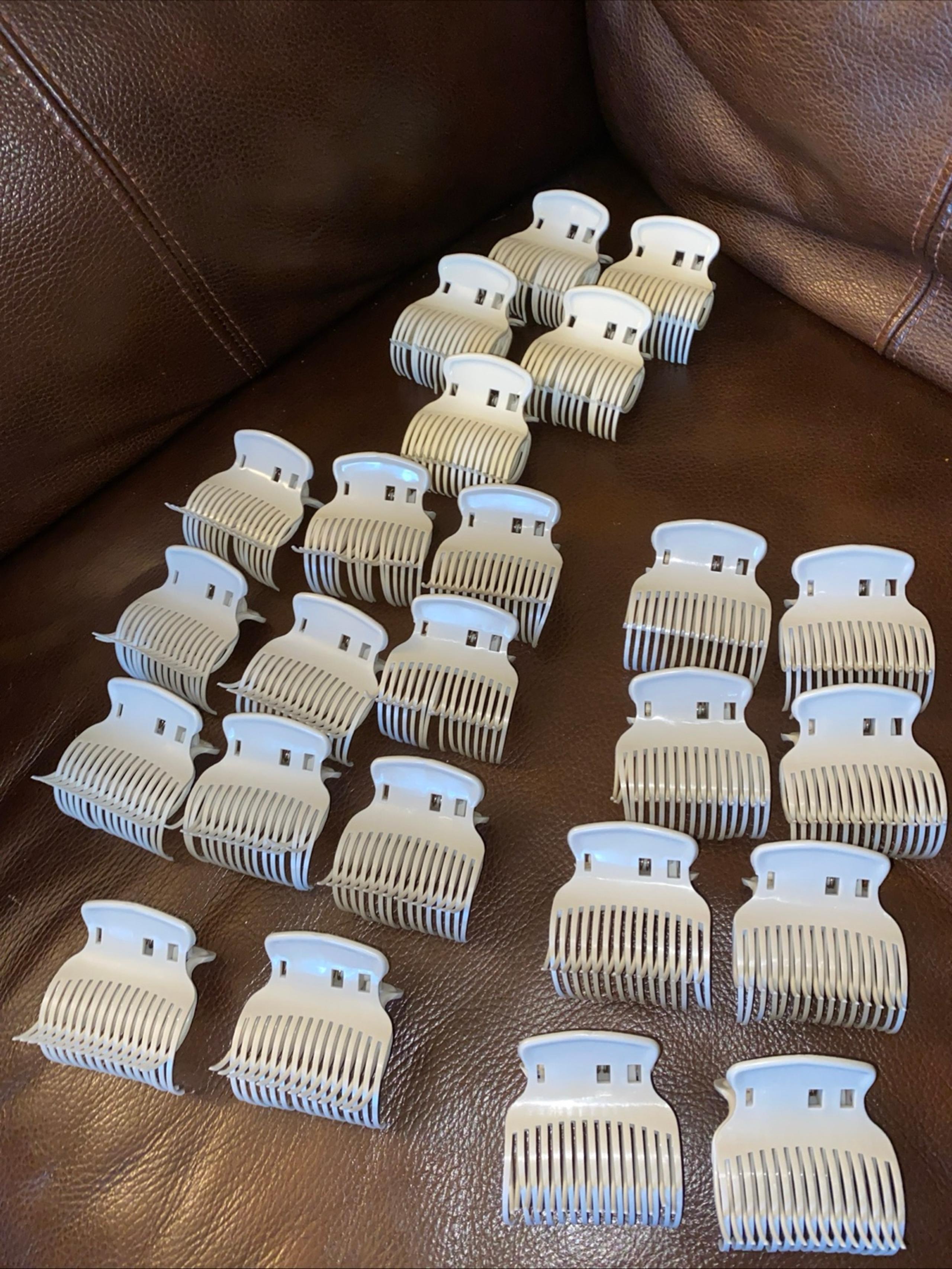 Hot Roller clips lot 19 gray 5 same size