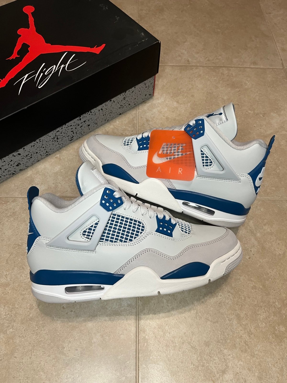Air Jordan 4 Retro Military Blue