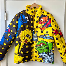 NWT Size M Sesame Street Dekryptic X puffer jacket coat elmo bert cookie grover