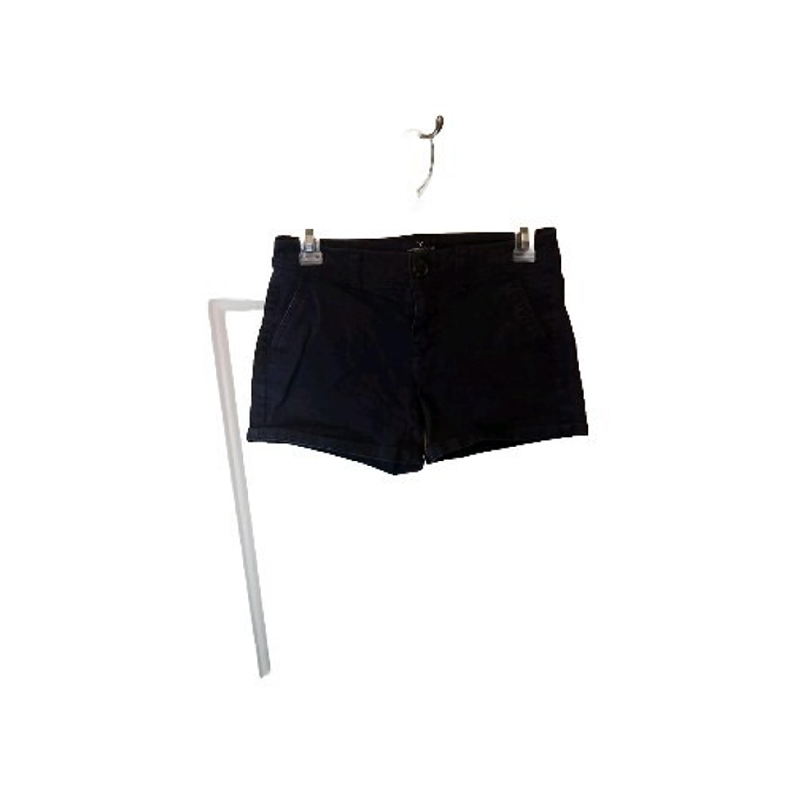 American Eagle Outfitters Midi Shorts Womens Size 00 Black Chinos Rolled Hem