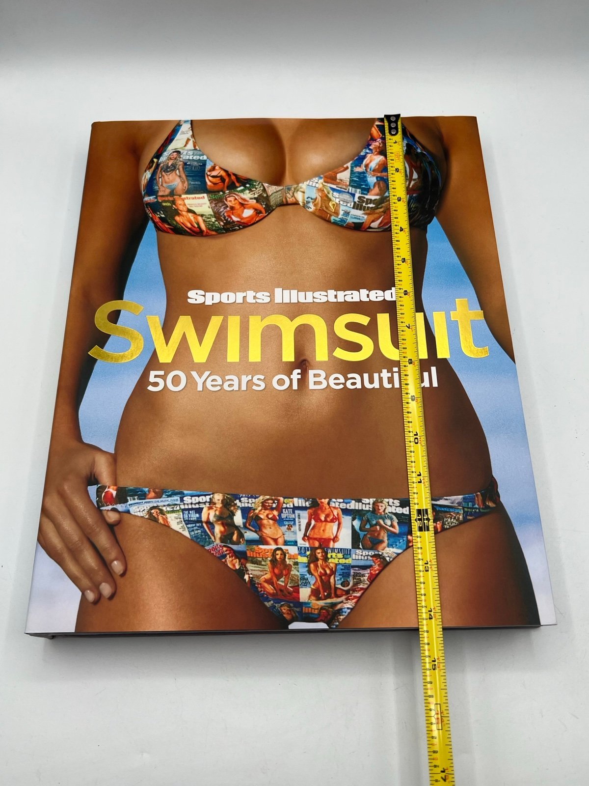 新入荷 Sports by Beautiful of Years 50 Swimsuit: Illustrated アート・デザイン・音楽