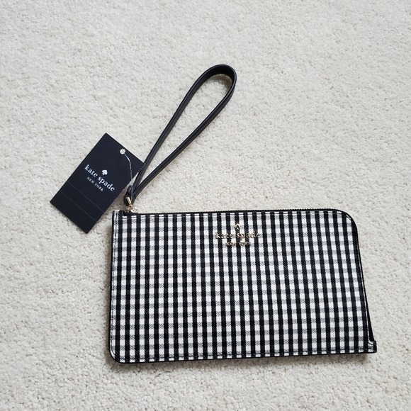 NWT Kate Spade Medium L-Zip Wristlet in Jazzy Gingham Black