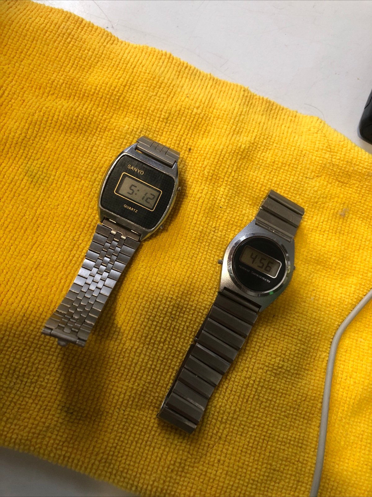 Mix watches good working condition