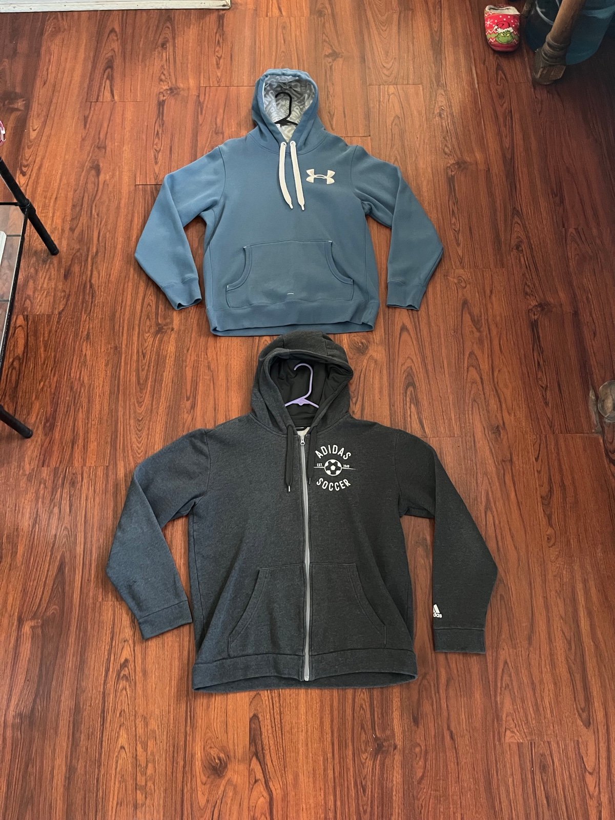 Men’s Nike & Under Armour Hoodies size L