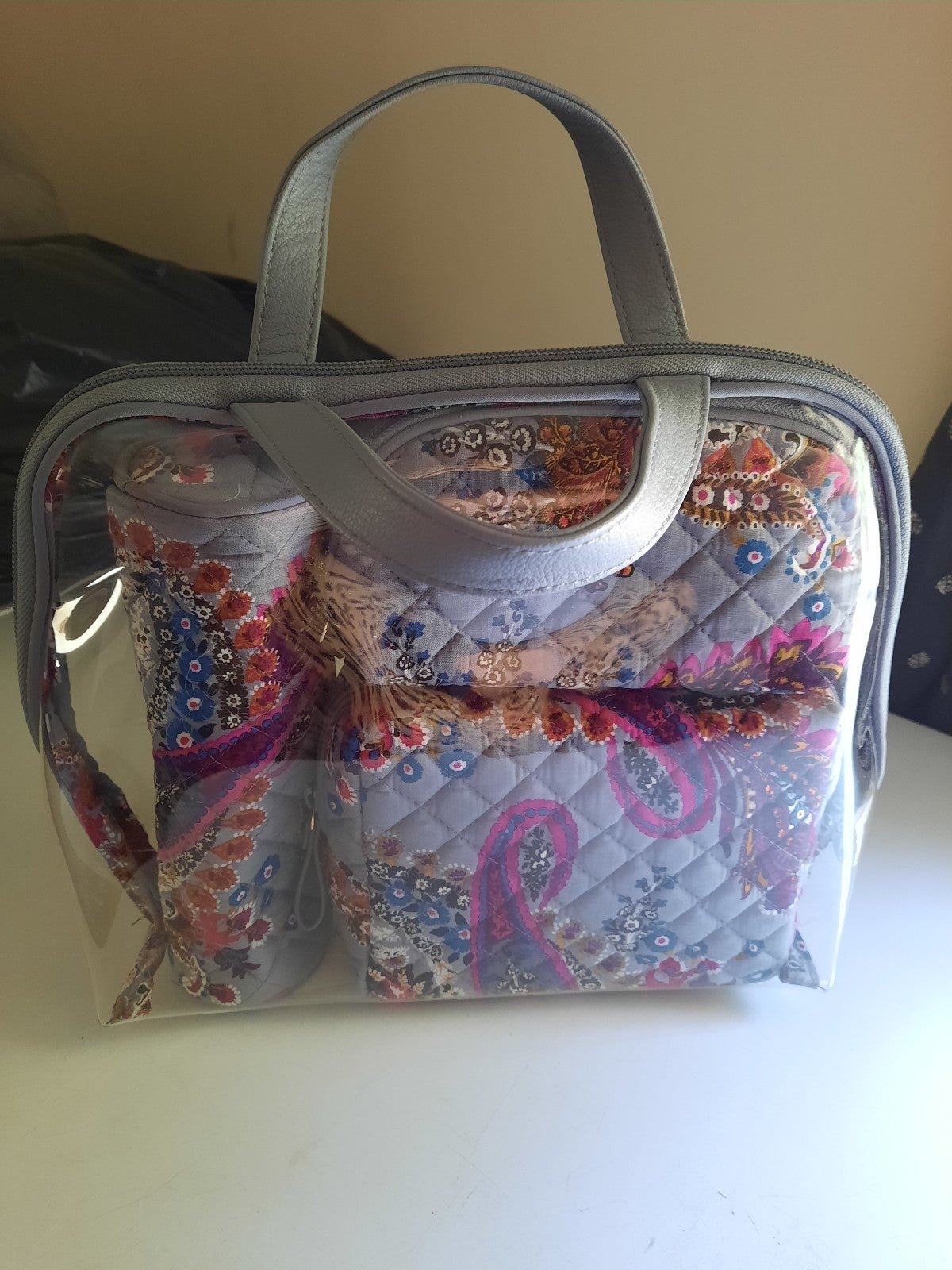 Vera Bradley Iconic 4 Piece Cosmetic Set Heritage Paisley