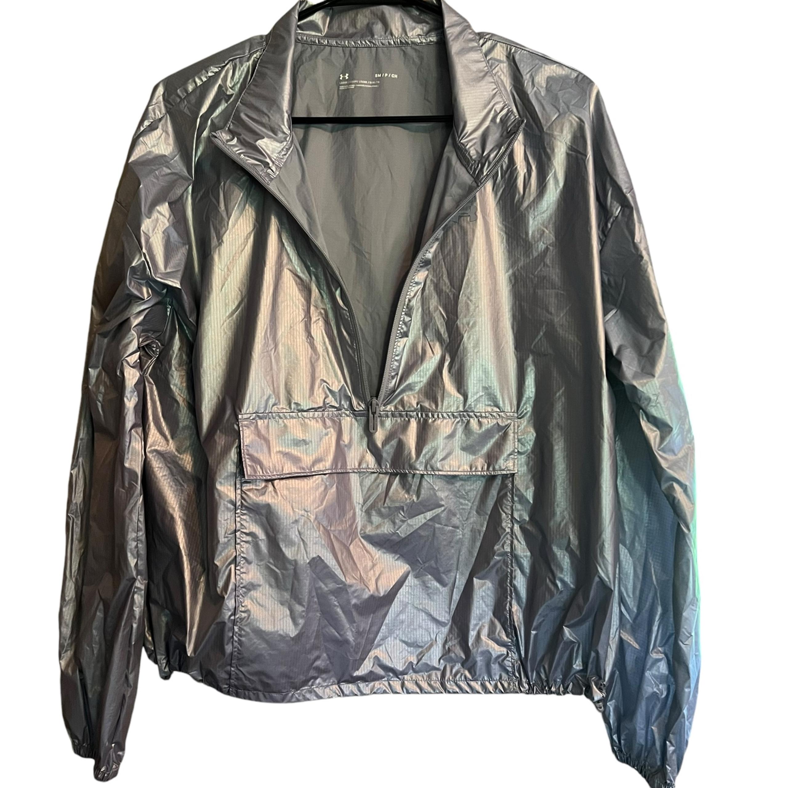 Under Armour Loose Silver PullOver Lightweight Windbreaker Size S